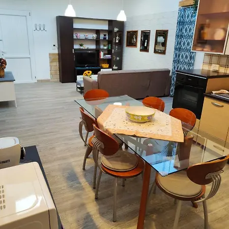Seaside Marina Retreat: 2br With Pool & Beach Access * Alcamo Marina